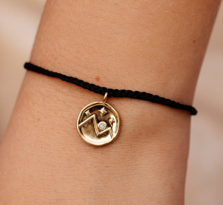 Bracelet-Crystal Mountain Coin Gold – Splendor Beauty Emporium