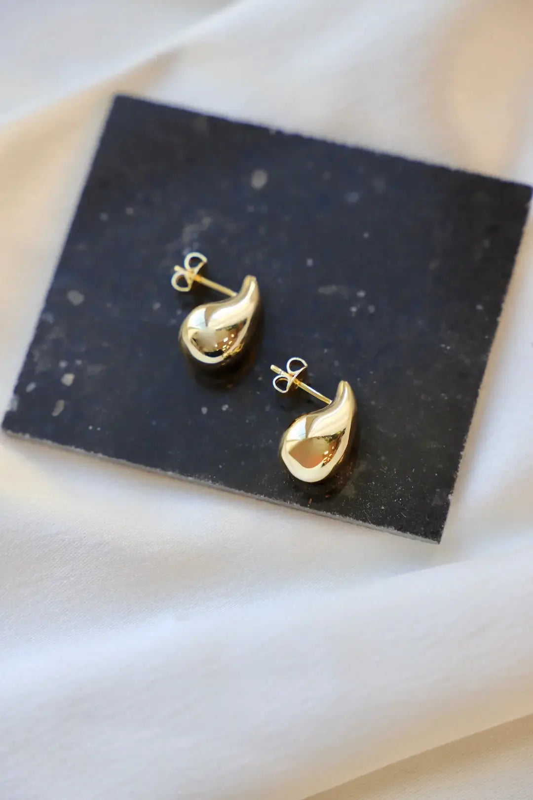 E1616 Assorted Earrings-Libby Teardrop Stud