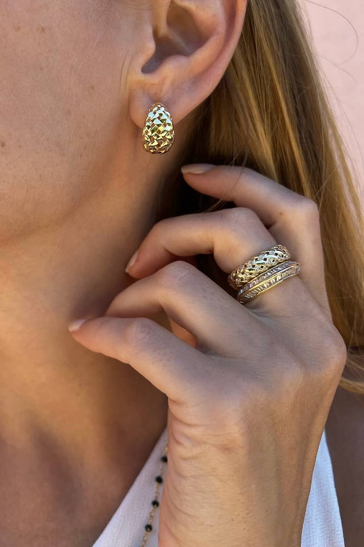 Ring-Yellow Gold Razor Edge