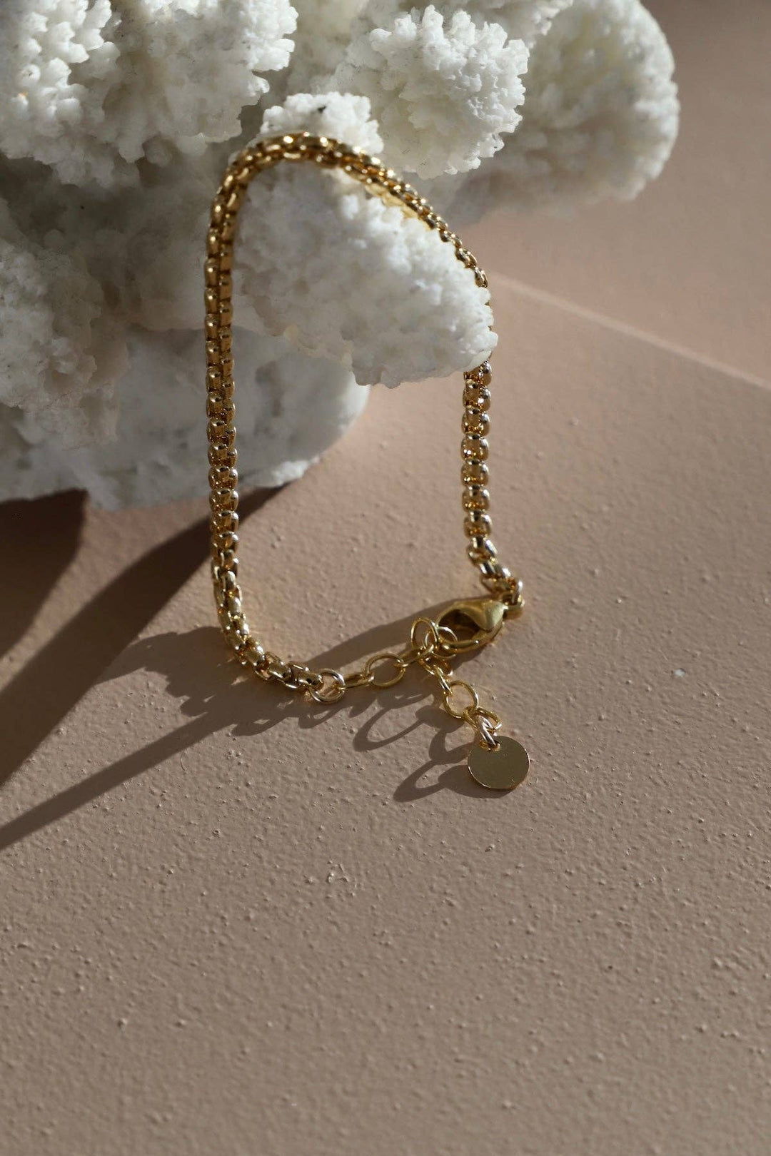 B1197G Bracelet-Nova Holland Round Box Chain Gold SMALL