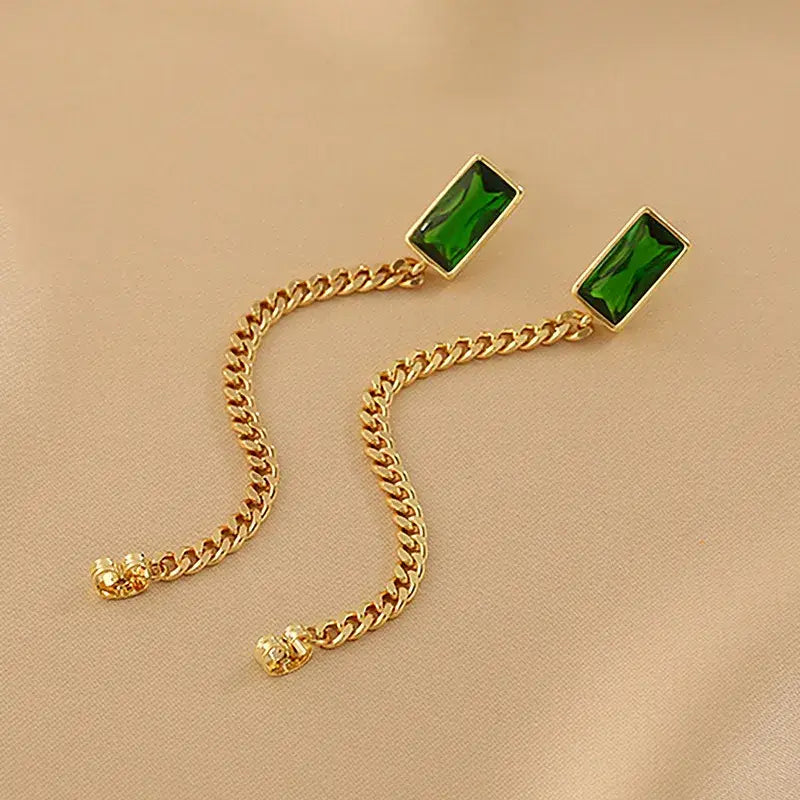 Retro Emerald Green Gold Dangle Earrings