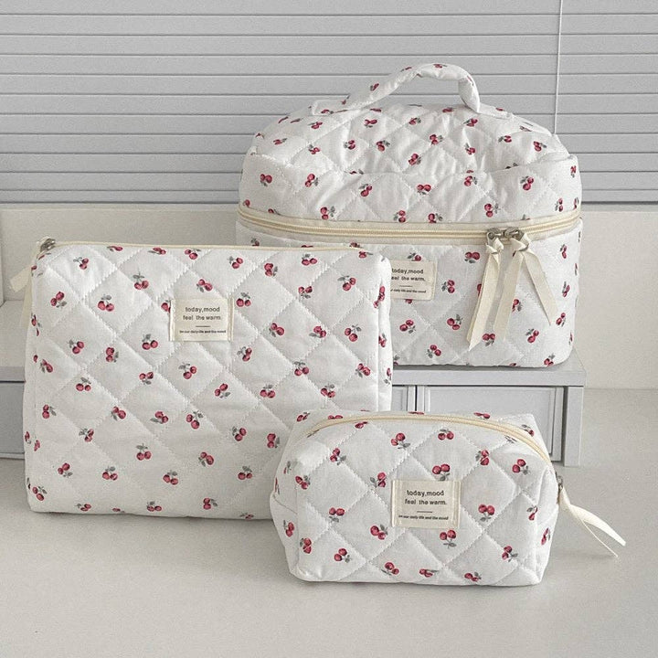 Sweet Cherry Print Make Up Bag DP25A554