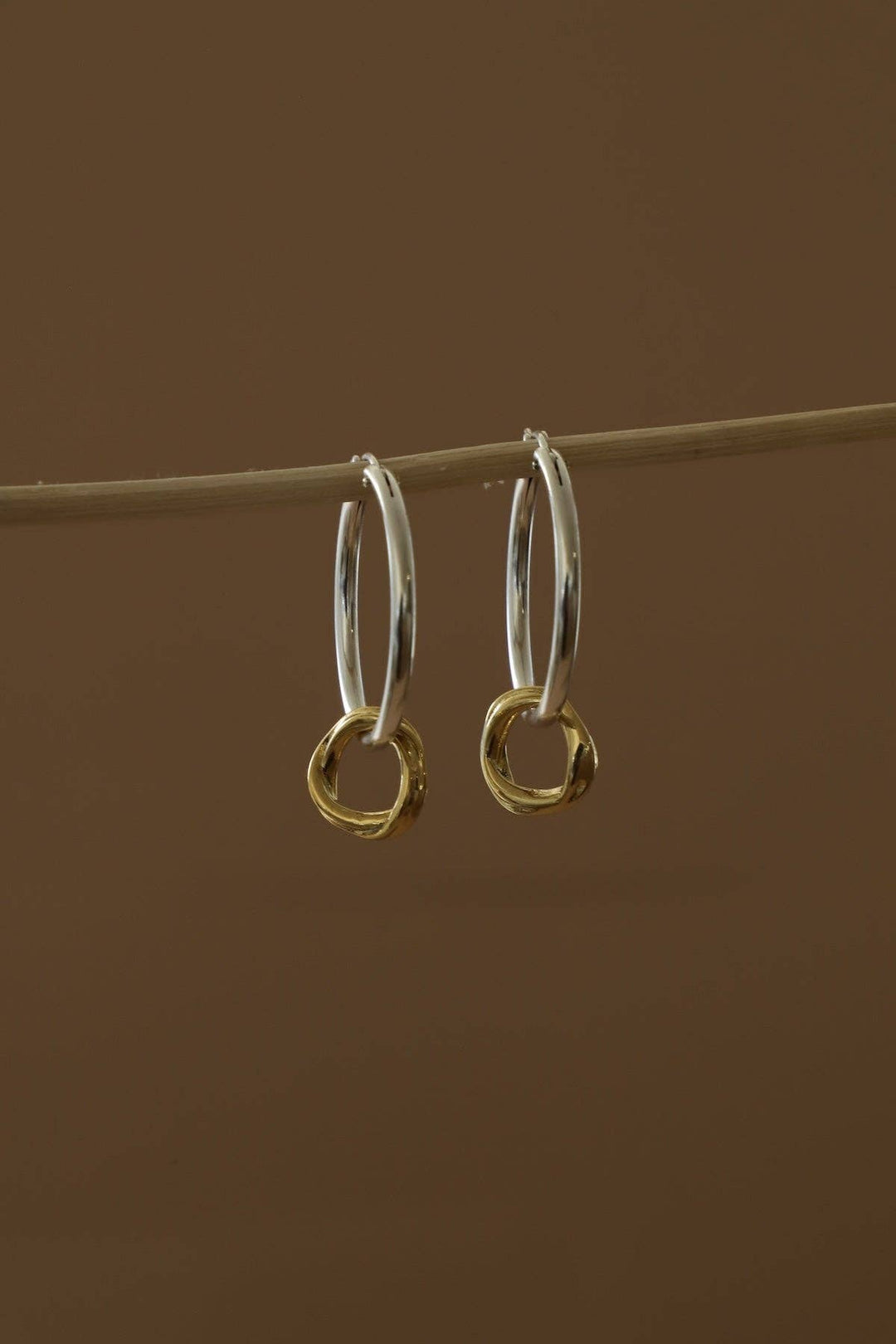 E1774 Earrings-Ligne Duo Hoops