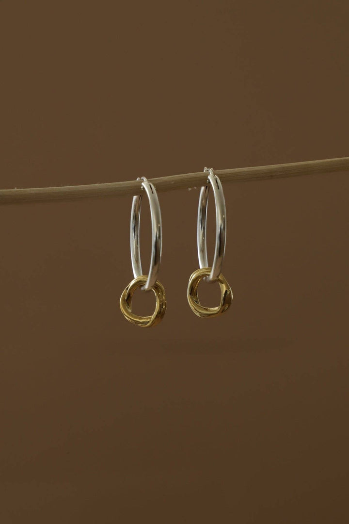 E1774 Earrings-Ligne Duo Hoops