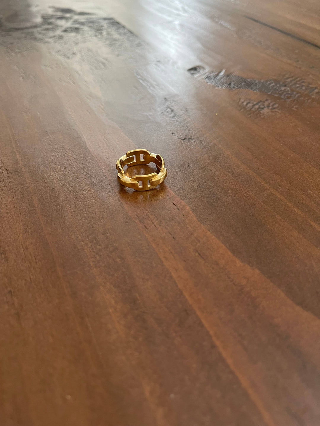 Mariner chain link ring