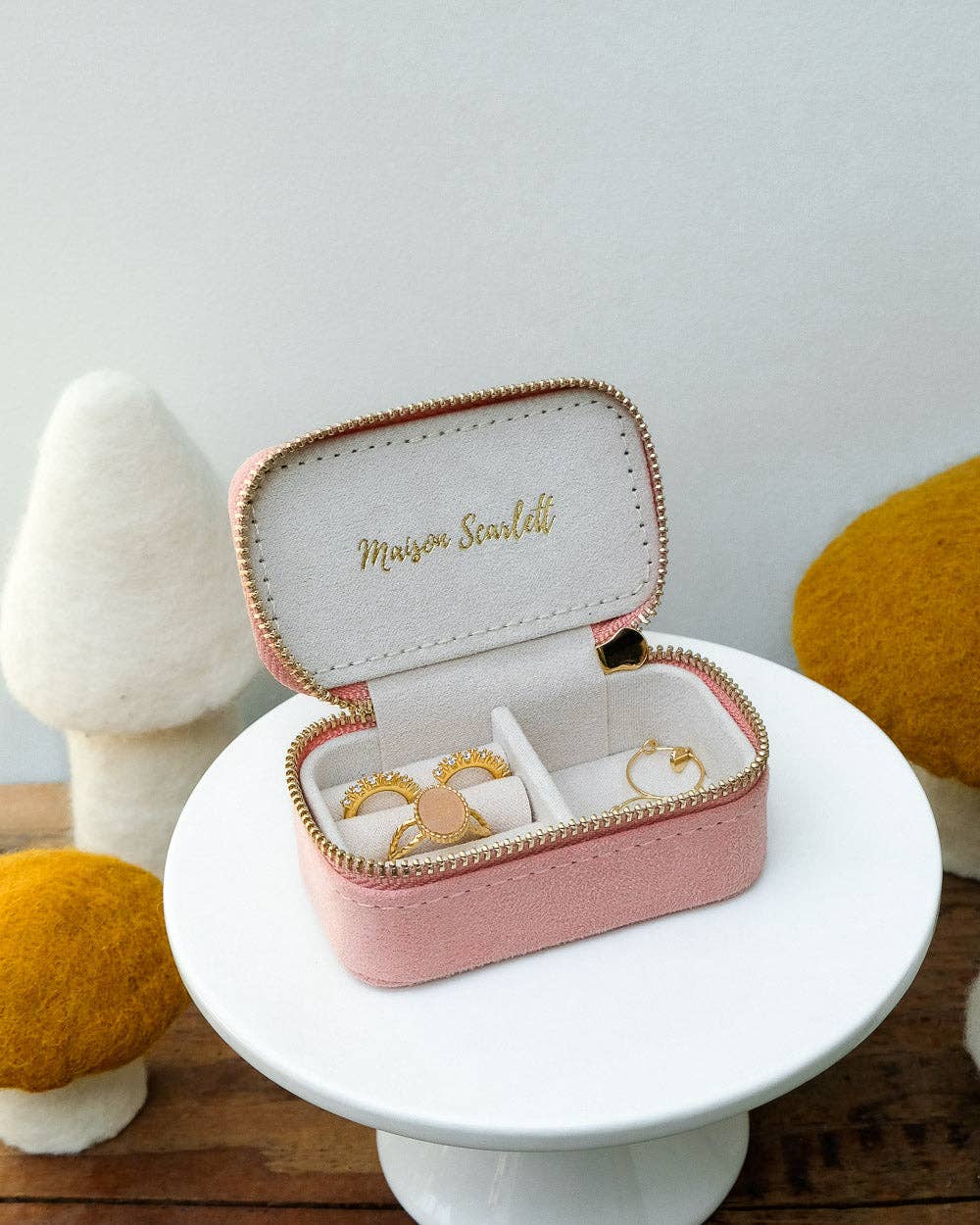 Marie-Velvet Mini Travel Jewelry Box