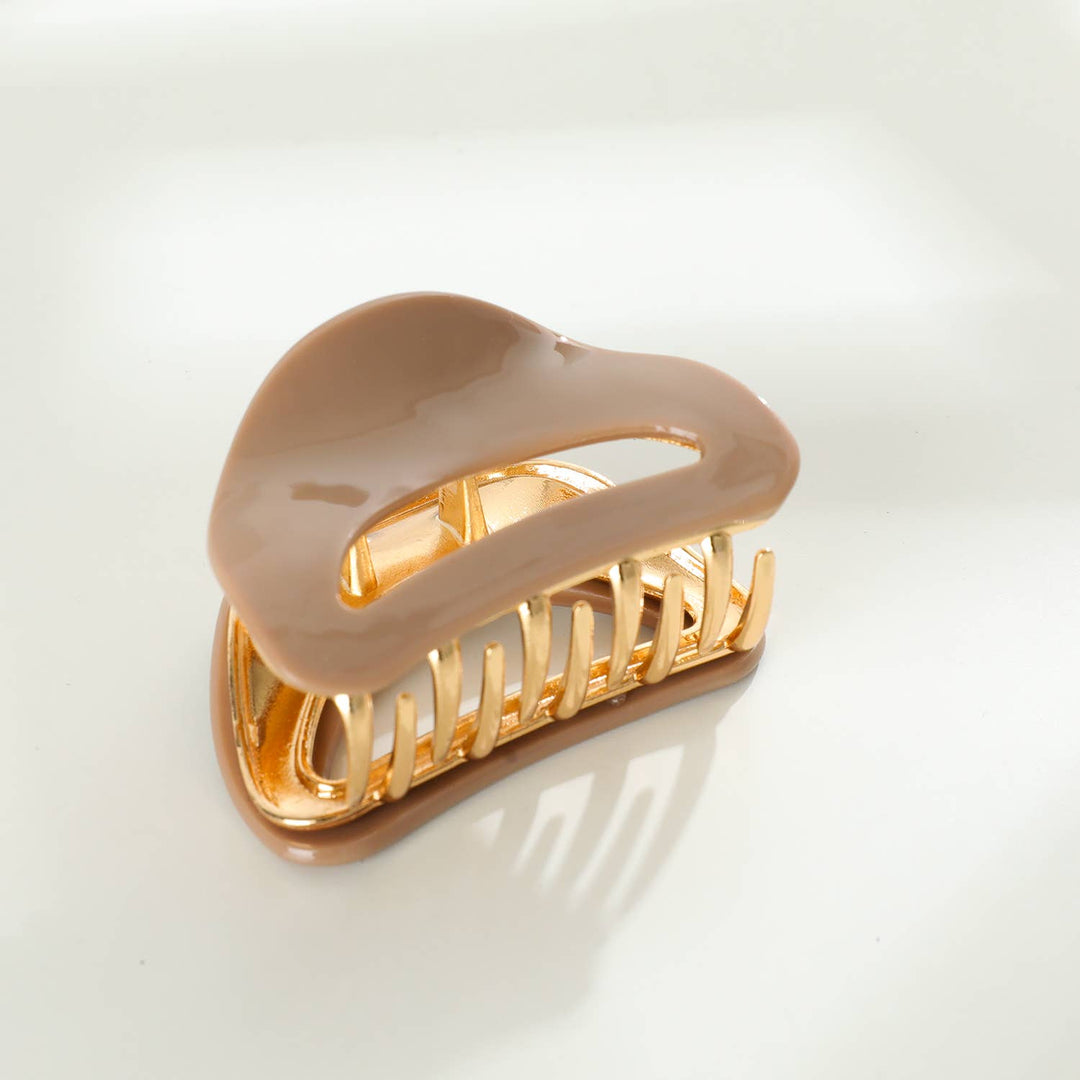 Nadia Solid | Medium Curved Metal Claw Clip