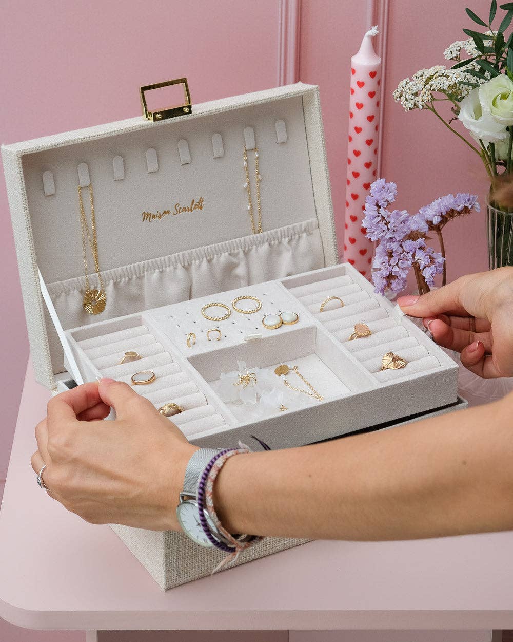 Louise-Linen Jewelry Box