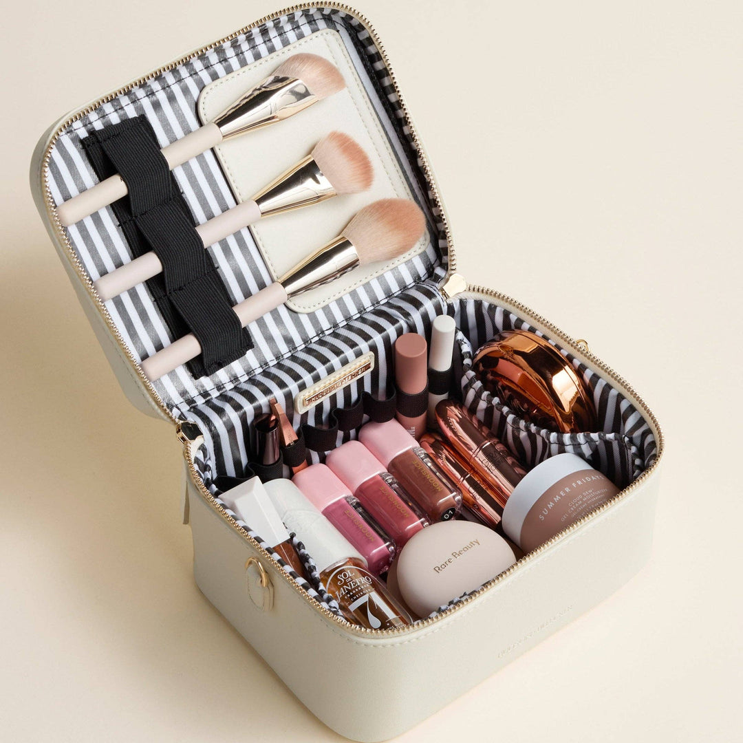 Jetsetter Train Case-Ecru Cream
