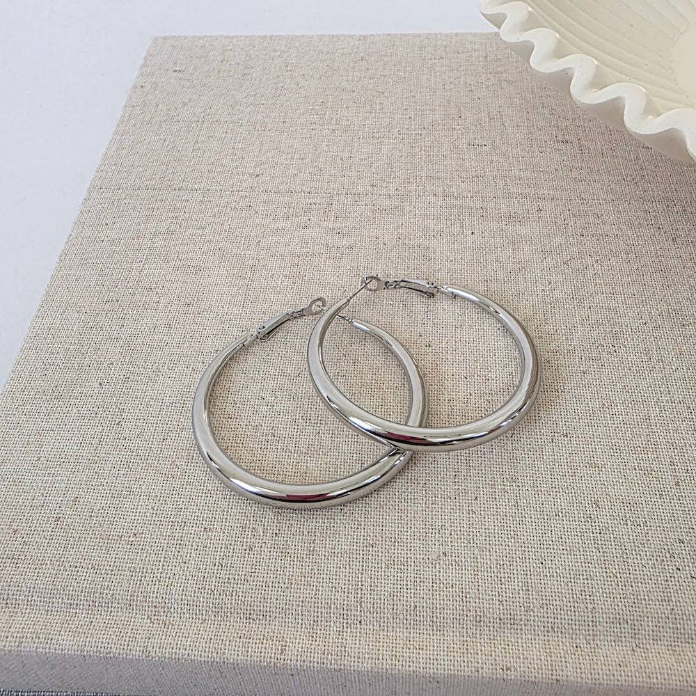 H2O Earrings Y2K Classic Hoop