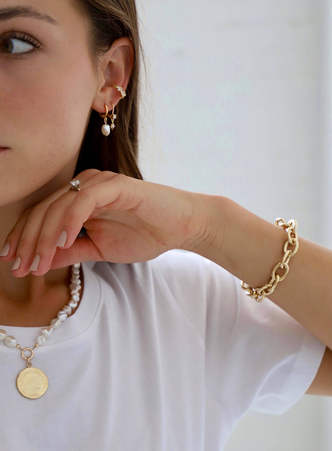 E1417G Gold Earrings-Keshi Pearl Nugget Huggies