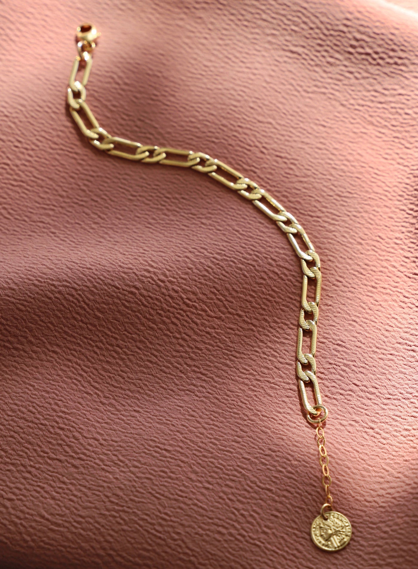 B1138 Gold Bracelet-Cleopatra Chain