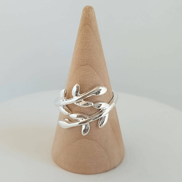 Leaf Ring, Nature Ring, Bypass Nature Ring: Rose Gold