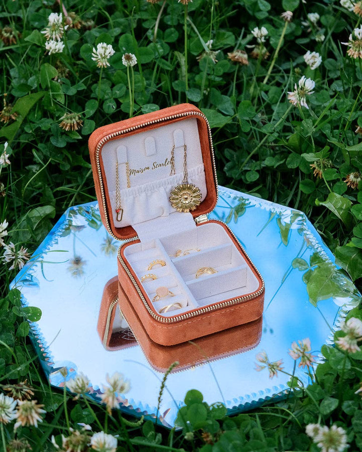 Corinne-Velvet Travel Jewelry Box