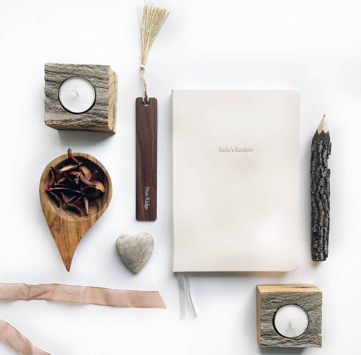 Custom Text Foil Embossed Wooden Bookmark: Gold / Evergreen