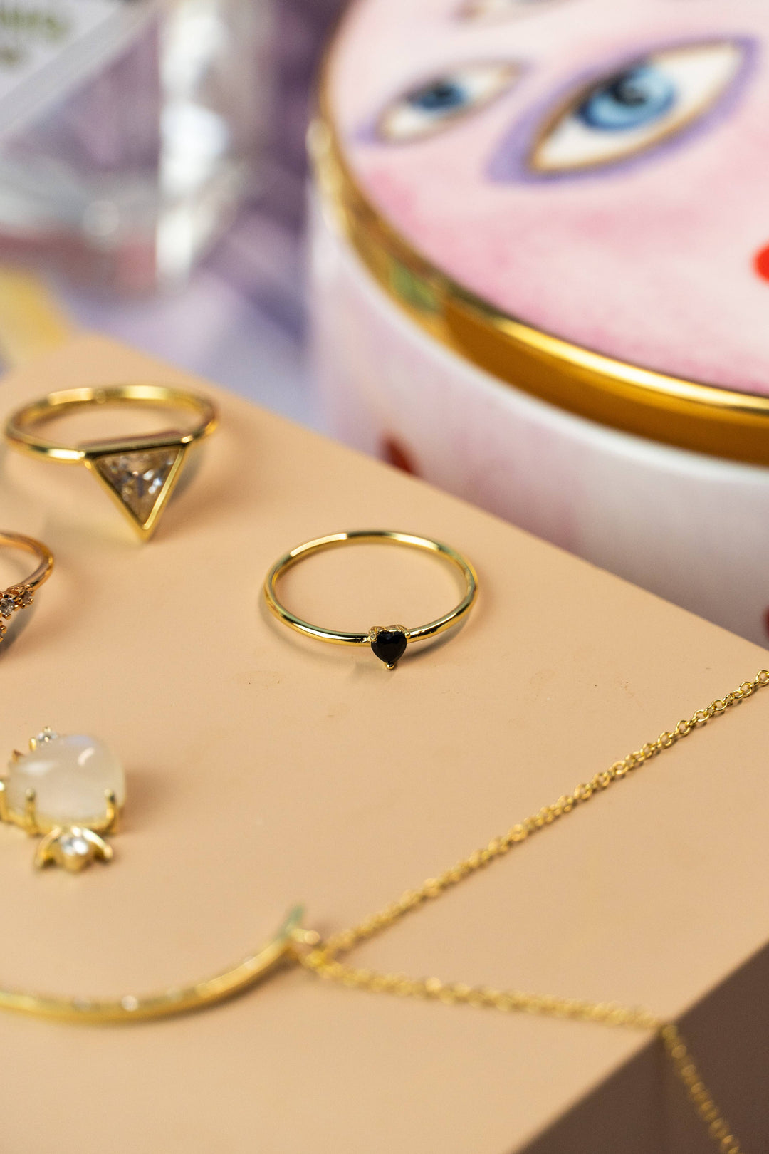 Raven Tiny Heart Ring