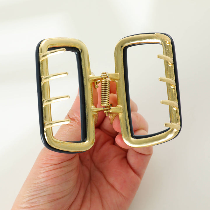 Harlow Solid | Medium Hollow Rectangle Metal Claw Clip