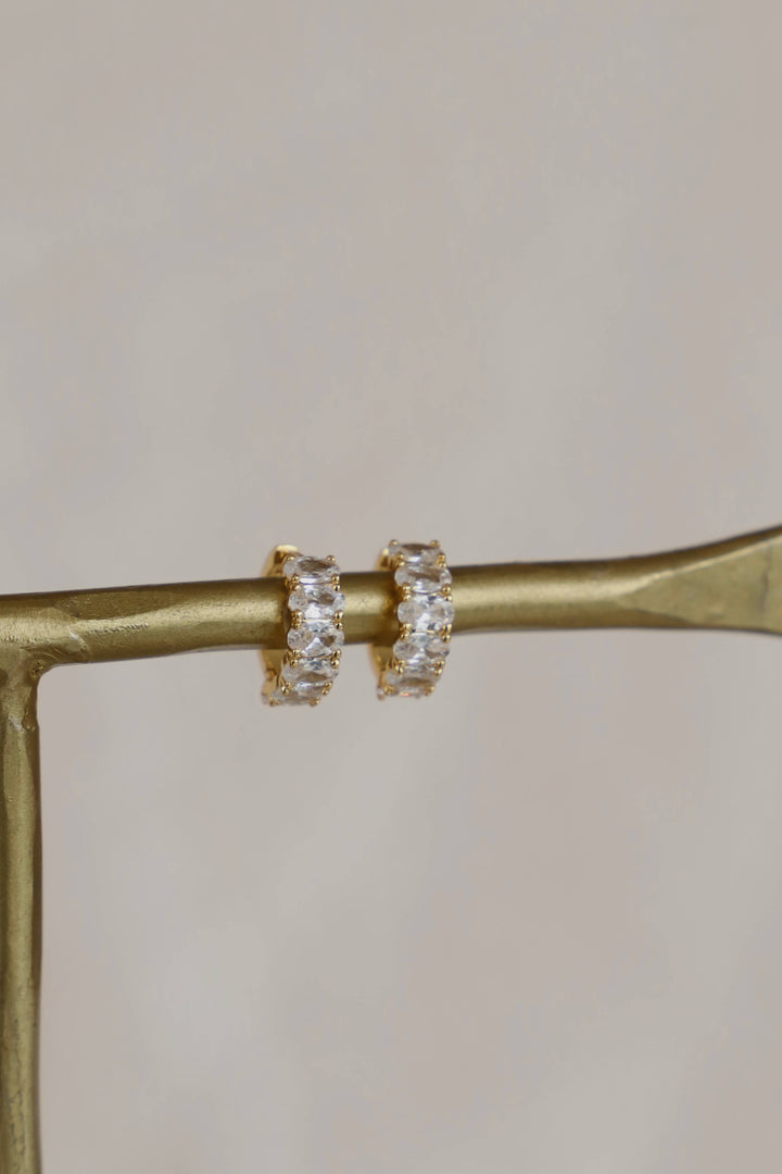 E1730G Gold Chloe Huggies