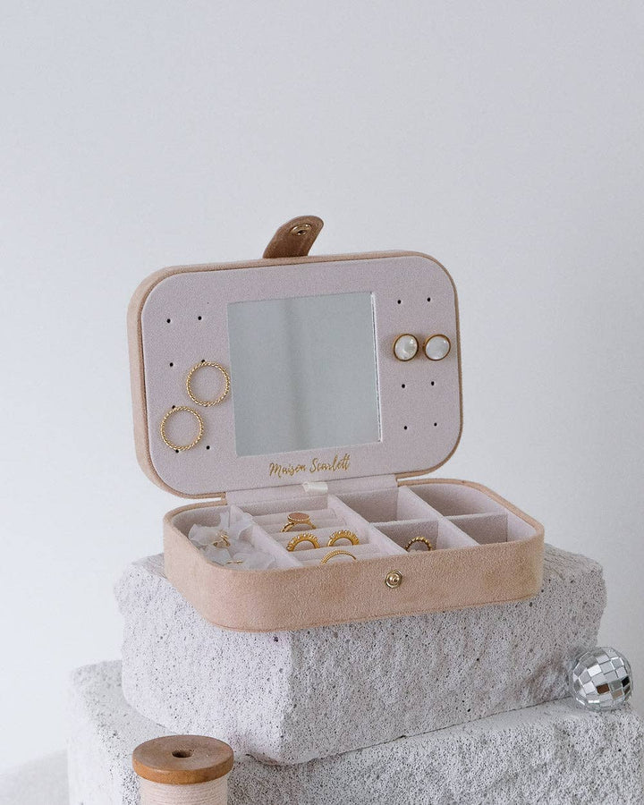 Brigitte-Velvet Travel Jewelry Box