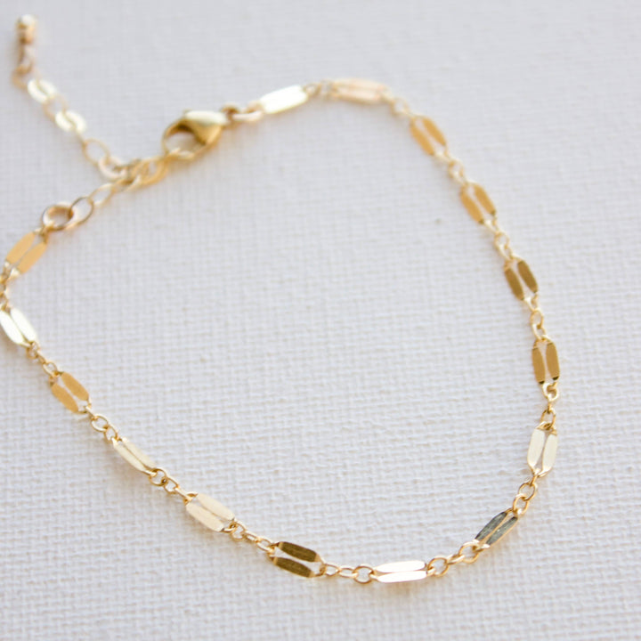 B1083 Gold Bracelet-Dapper Chain