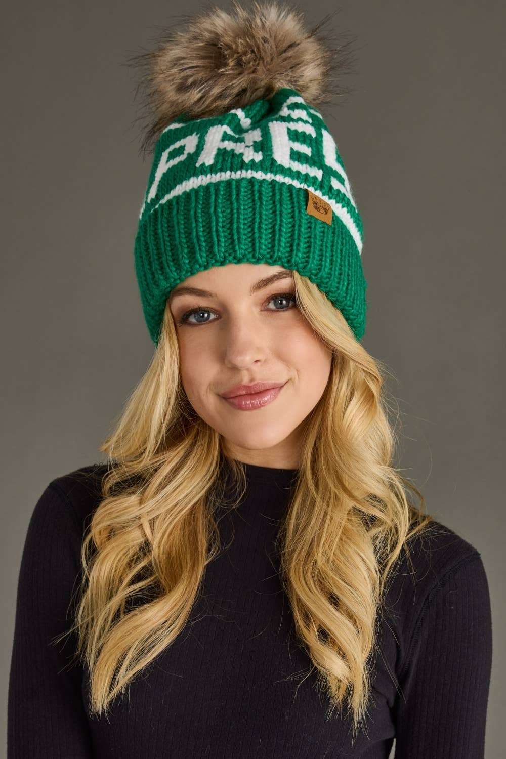 Pom Hat-Green & White Apres