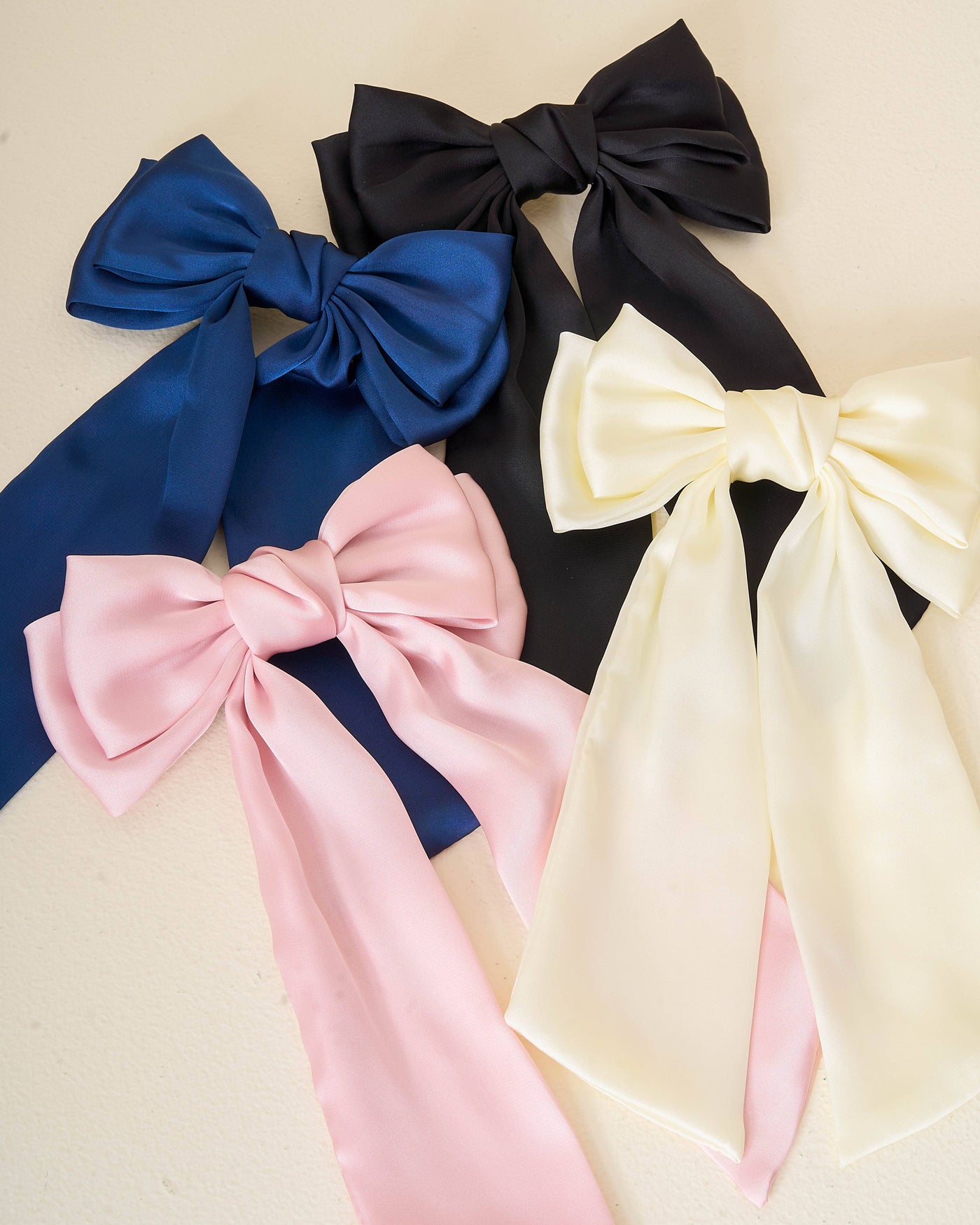 Holiday Hair Bows