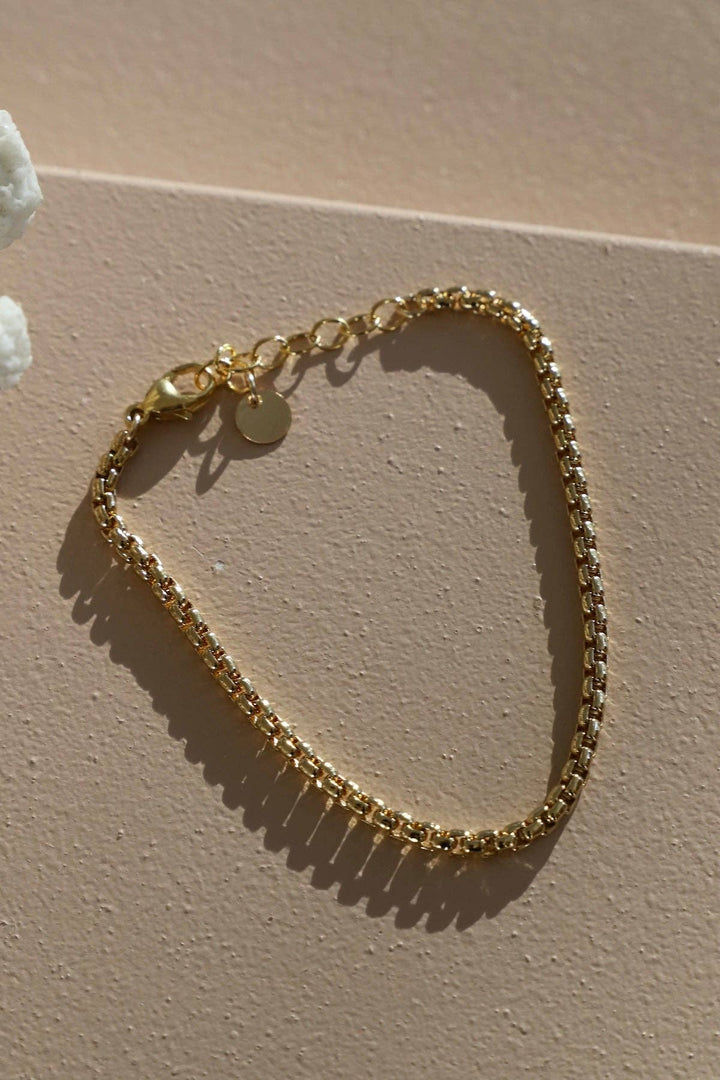 B1197G Bracelet-Nova Holland Round Box Chain Gold SMALL