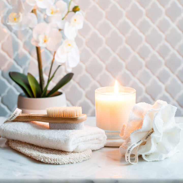 Spa Privé - Loofah In The Raw