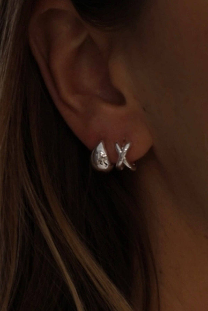 E1767S Silver Earrings-Dome
