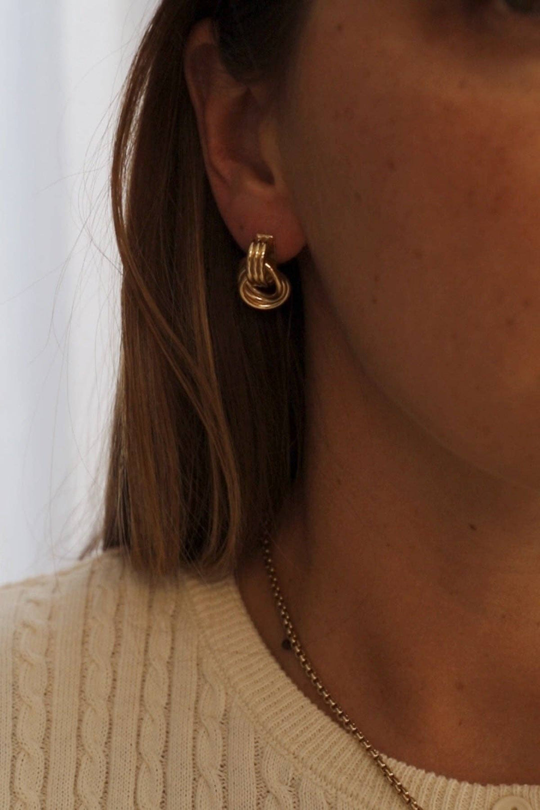 E1759G Earrings-Gold Trinity Knot Studs