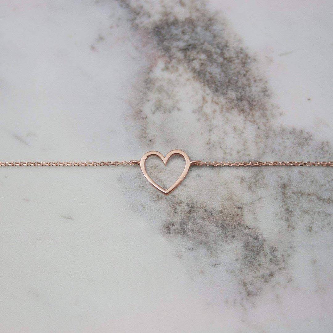 Dainty Gold Heart Charm Bracelet – Adjustable Lobsterclosure