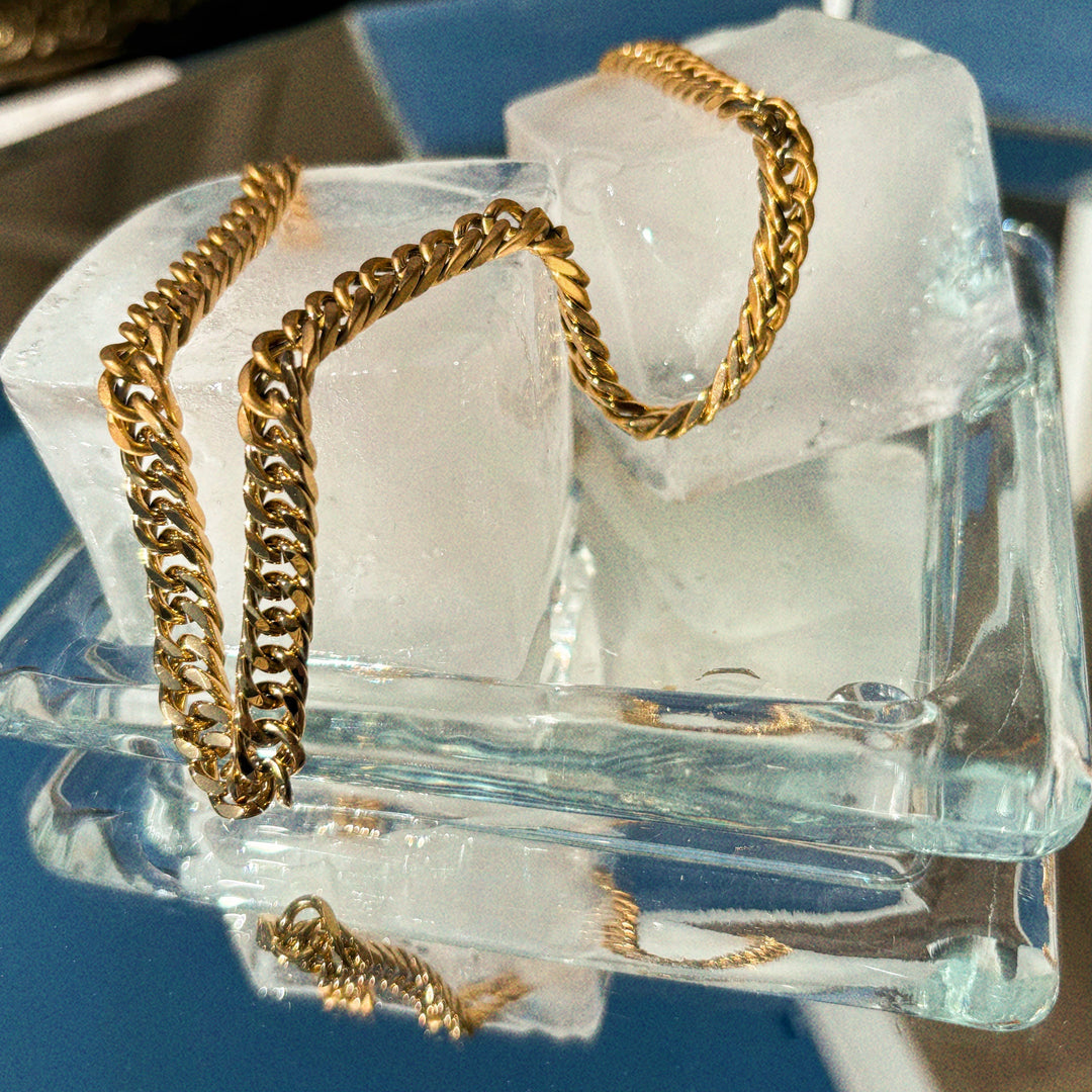Necklace-Monte Carlo Cuban Chain