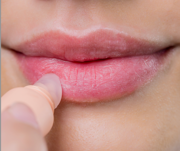 The Lip Airbrush: Blurring Cream