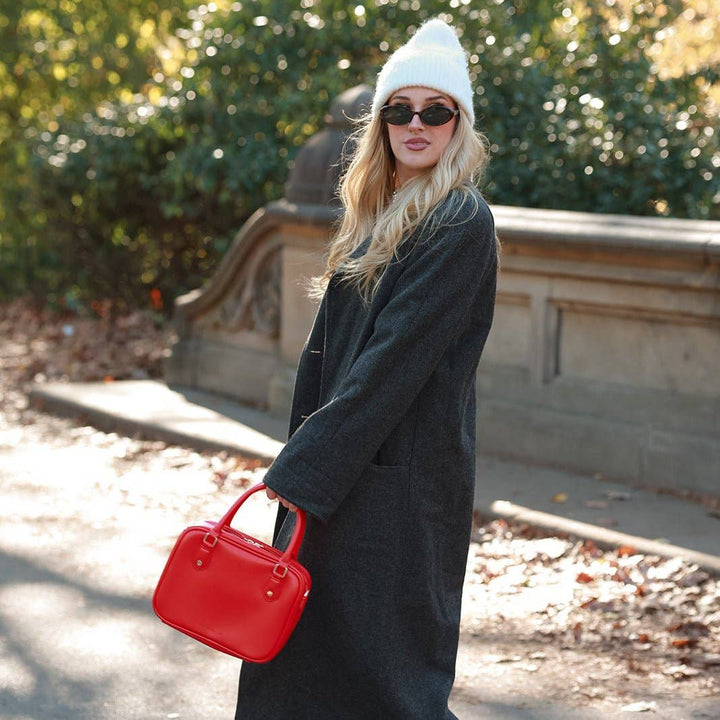 Voyager Toiletry Bag - Red