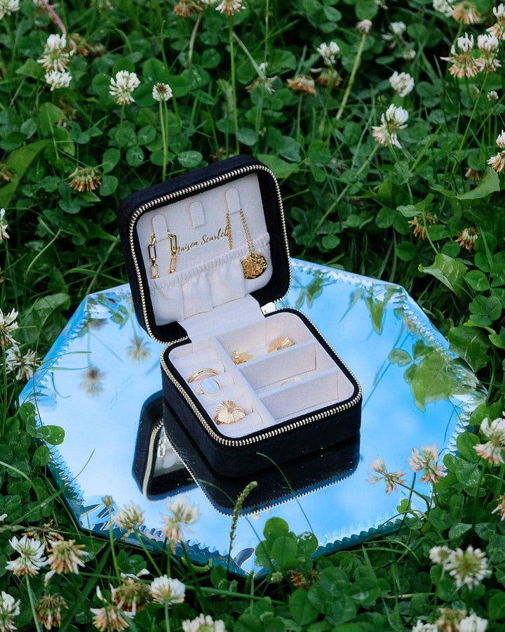 Corinne-Velvet Travel Jewelry Box