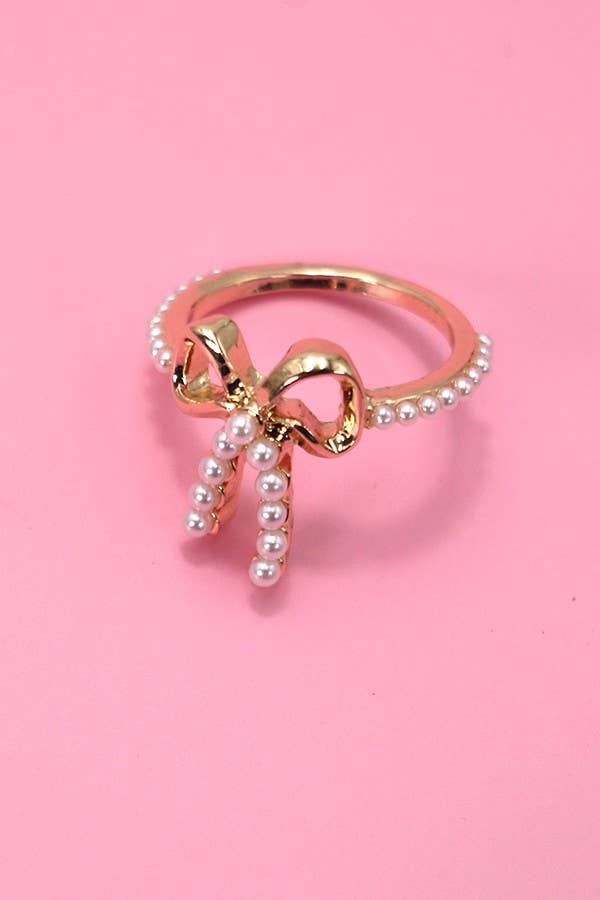 Ring-Gold Pearl Bow