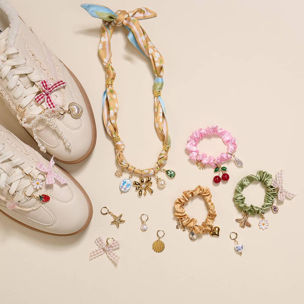 The Ultimate Charm Pack–Party in the USA
