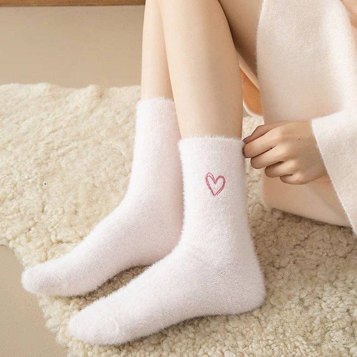 Cute Heart Embroidery Fuzzy Plush Socks DP25H516