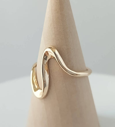 Gold Wave Ring,: Adjustable