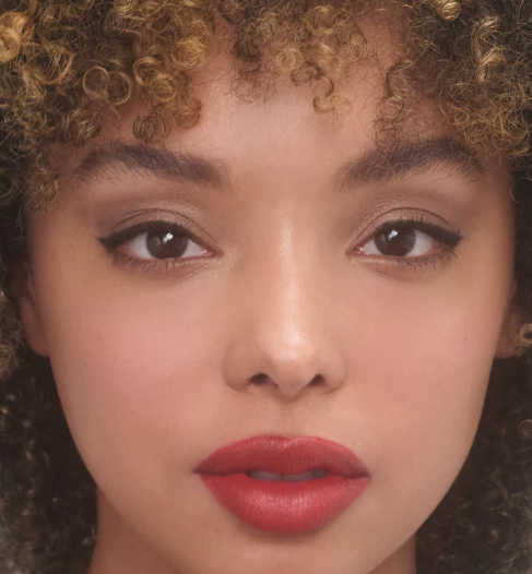 Legendary Serum Lipstick