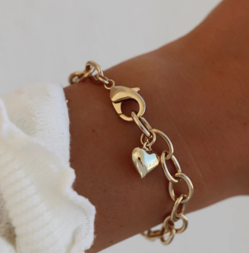 B1225G Gold Bracelet-Amor Link Chain