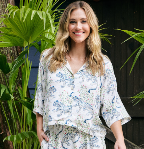 Bagheera Wedding Cake Satin