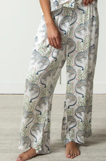 Bagheera Wedding Cake Satin