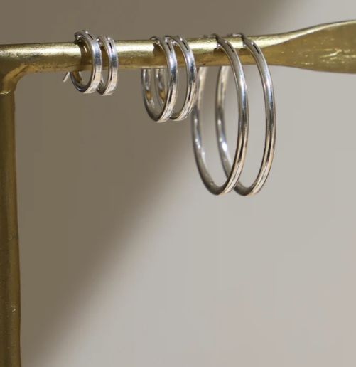 E1172S Earrings-The Silver Standard Hoops
