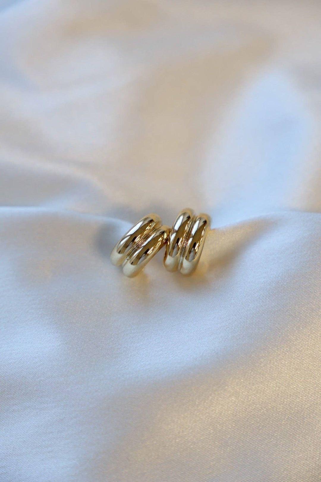 E1605G Gold The Nines Chunky Double Hoop