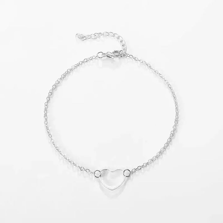 Dainty Gold Heart Charm Bracelet – Adjustable Lobsterclosure