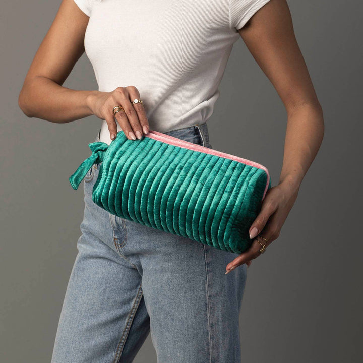 Velvet Ribbed Travel Pouch-Green & Pink