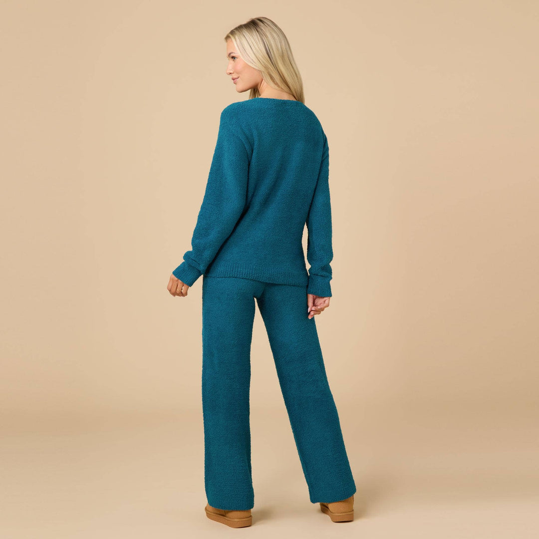 Women's Solid Marshmallow V-Neck Lounge Set