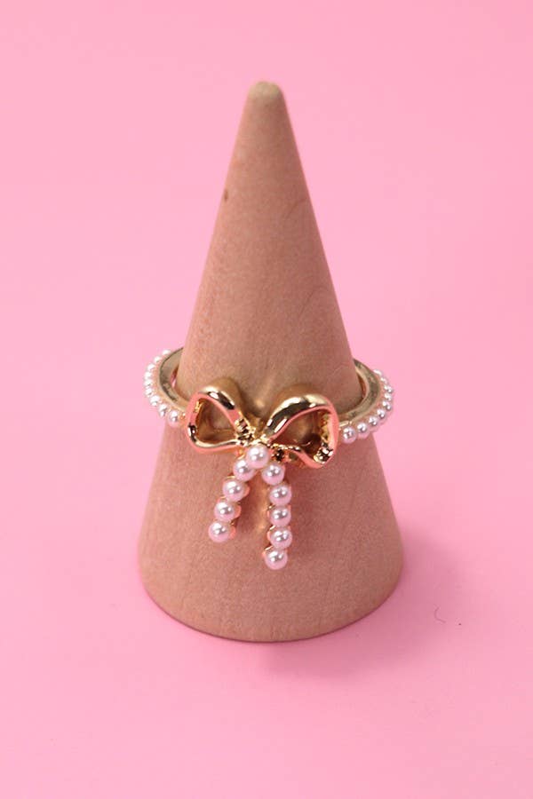 Ring-Gold Pearl Bow