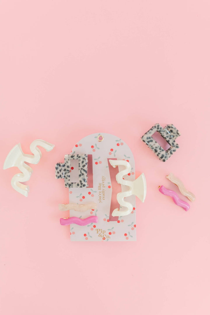 Cherry Picked - Pink Barrettes & Leopard Wavy Hair Clip Set 